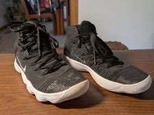 Scarpe Nike Hyperdunk 2017 Flyknit Nero Argento Metallizzato 917726-001 Uomo 9,5