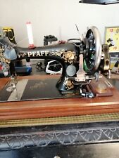 Antica macchina da cucire, marca PFAFF 