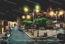 bg912 cartolina calitri piazza della repubblica notturno provincia di avellino