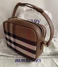 Borsa Burberry Camera Earth