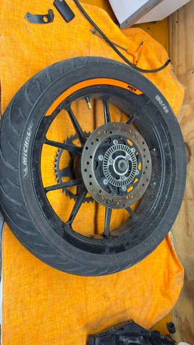 17x4 ruota posteriore - 17x4.00,
