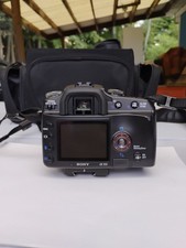 Fotocamera Sony Alpha DSLR A100 con Tamron AF XR Di 28-300 mm. Obiettivo