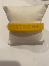 LIVESTRONG Bracciale Giallo Braccialetto Lancia Armstrong Supporto Cancro Originale