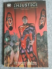 INJUSTICE Vol.1 Gods among us