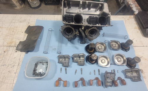 Carburator honda magna v65 - carburator,,
