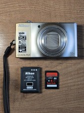 Nikon COOLPIX S8000 silver