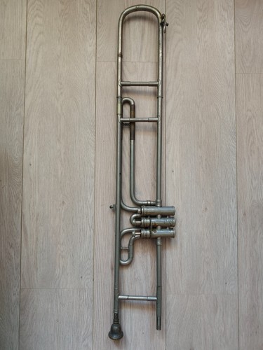 Ancien trombone pistons - ancien,