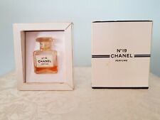 Chanel n. 19 RARISSIMA versione cm. 3,9, parfume 3 ml circa, mignon vintage