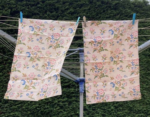 Coprisedia vintage floreale