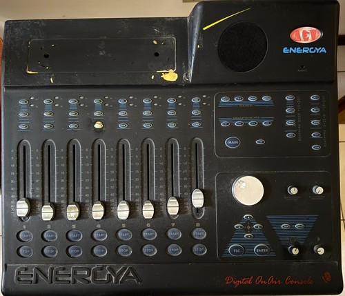 Mixer digitale radiofonico