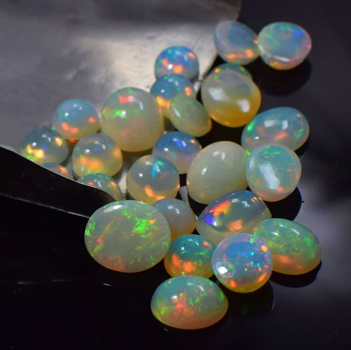 Cabochon opale multi fuoco