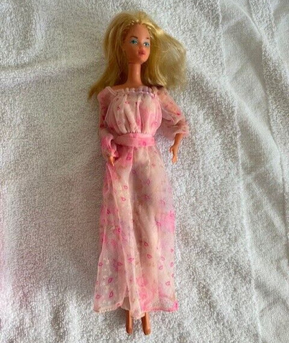 Bambola barbie baciata - bambola,