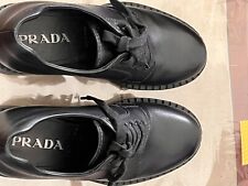 Scarpe stringate Prada unisex nere. Nuove mai usate