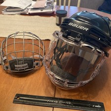 Casco da hockey su ghiaccio