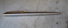TRES BEAU STYLO BILLE PARKER