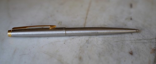 Tres beau stylo - tres,