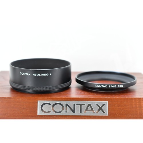 Quasi mint contax - [quasi, mint+++]