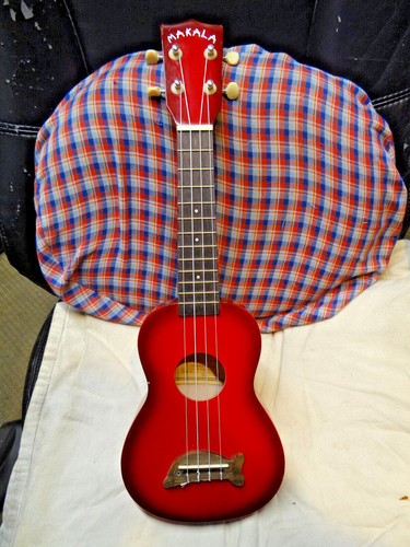 Ukulele makala rdburst - ukulele,