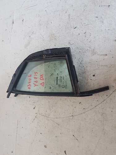 68215 0d010 vetro fisso - 68215-0d010,
