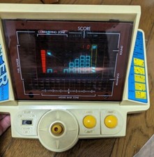 Gakken KONAMI FL LSI Gioco da