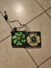 Bundle 2 ventole iTek da 3pin (una con led verde)