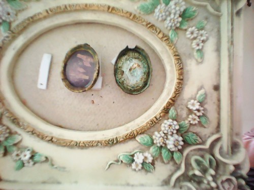 Vintage relic frances - vintage,