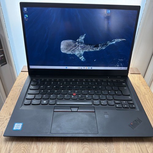 Lenovo thinkpad carbon 6th - carbon,