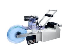 Etichettatrice semiautomatica