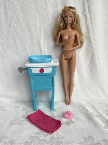 Barbie can kitty care vet - care,