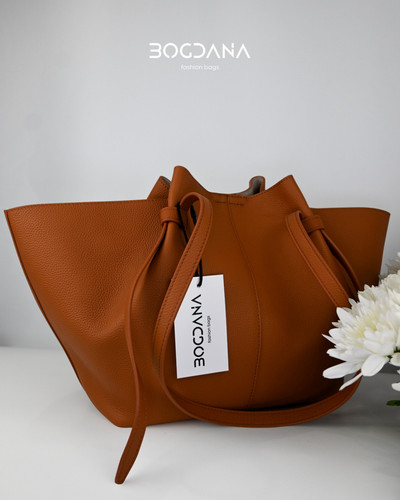 Borsa milano essence - essence, di