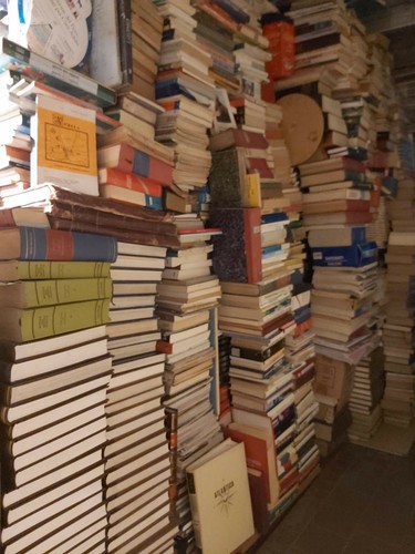 Libri testo scuola - di,