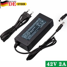 Caricabatteria Alimentatore