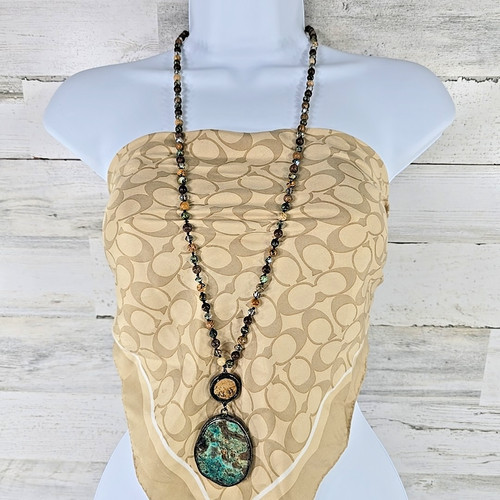 Collana lunga con - , perline