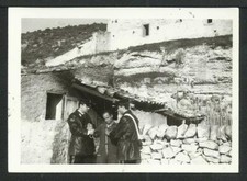 foto con 2 Carabinieri che