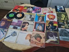 LOTTO di 23 dischi 45 GIRI - POP ROCK - PROGRESSIVE - ROCK - Anni 70 80  vinili 