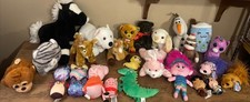 Lotto assortito di 27 peluche