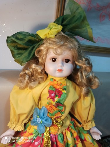 Bambola porcellana grande - ,