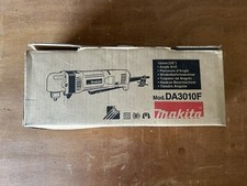 Makita DA3010F Trapano Angolare usato una sola volta e in condizioni perfette