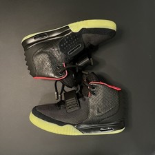 Air Yeezy 2 Solar Red Size 44