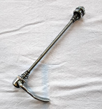 Spiedino posteriore a sgancio