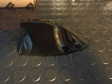 ANTENNA RADIO AUTO AM FM DAB SQUALO SHARK PINNA MAI USATA NERO METALLIZZATO