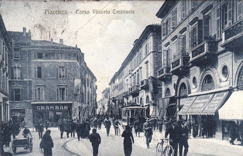 Piacenza corso vittorio - piacenza:,