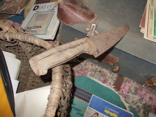 Vecchio antico coltello - vecchio,