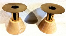 Coppia candelieri in ottone massiccio con base in frassino