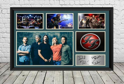 Foo fighters signed photo - fighters,