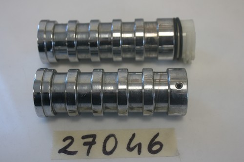 Coppia manopole cromate