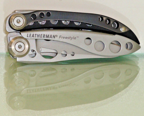 Leatherman freestyle mai - *,