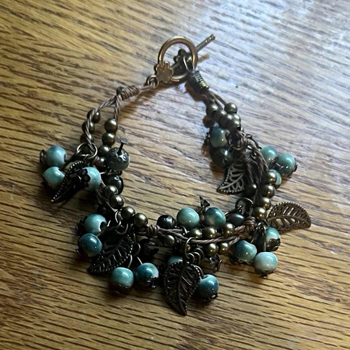 Bracciale con ciondolo foglia