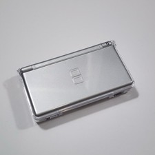 Nintendo DS Lite Silver con difetto  + Alimentatore Originale+ Gioco