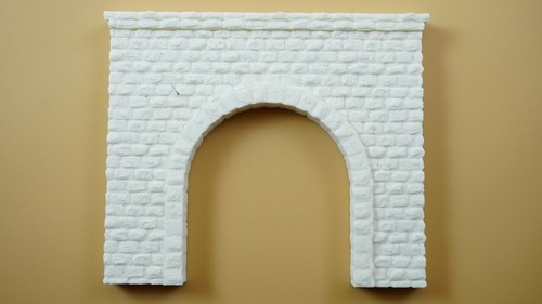 Portale galleria ferroviaria - , a